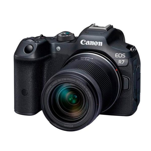 Canon EOS R7 Camera with RF-S18-150mm Lens - Image 4