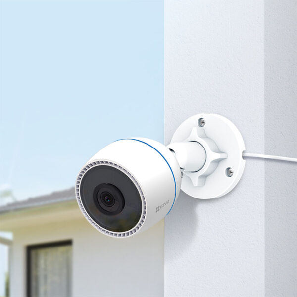 EZVIZ Bullet 2.0 MP WiFi Camera 15M Colored - Image 2