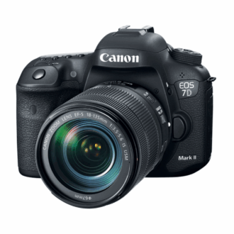 Canon EOS 7D Mark II-Wifi 20.2MP 3.0 Screen + Lens 18-135